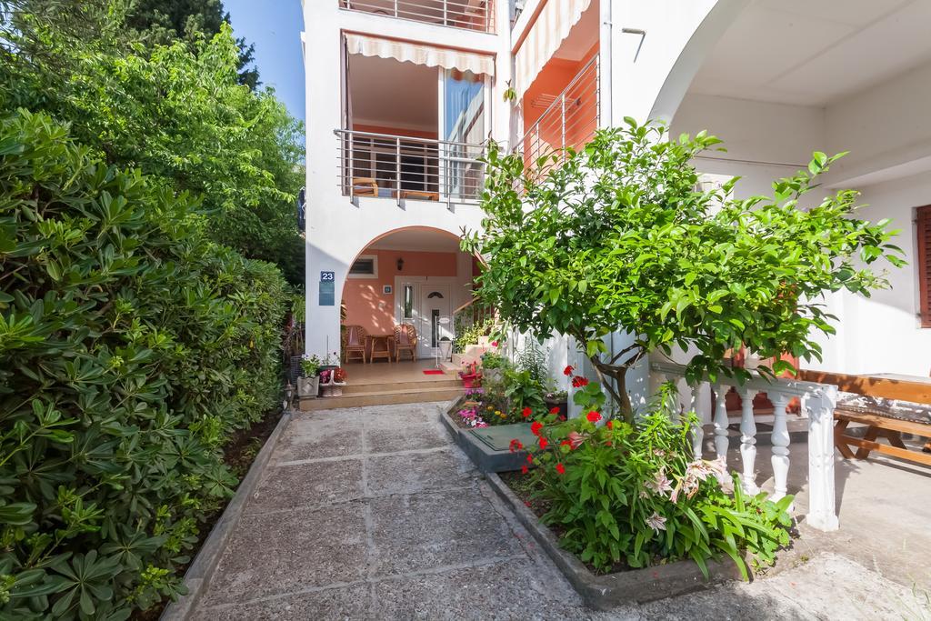 Apartments Kovacevic Petrovac na moru Exterior foto