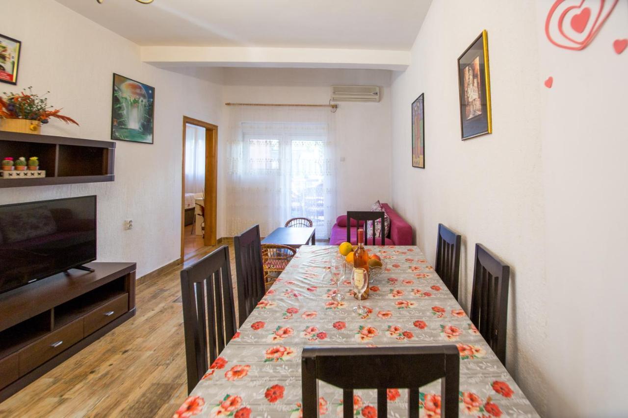 Apartments Kovacevic Petrovac na moru Exterior foto